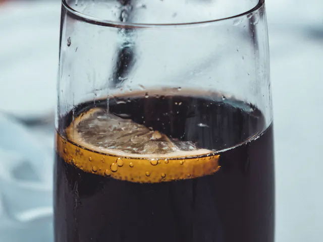 Soda cola